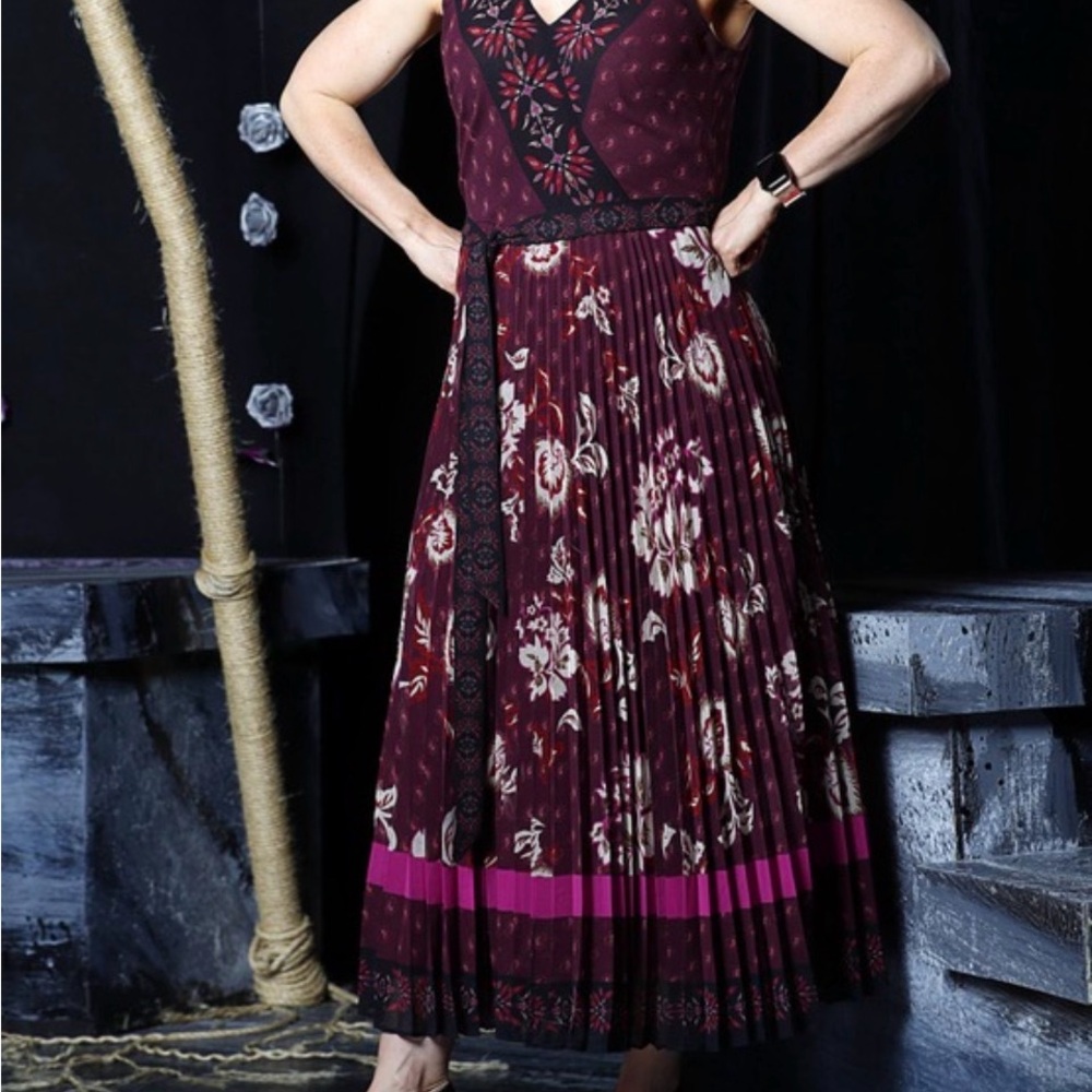WHBM Sleevleess Pleated Midi-Faux Wrap Patchwork NWT Dress Size 10